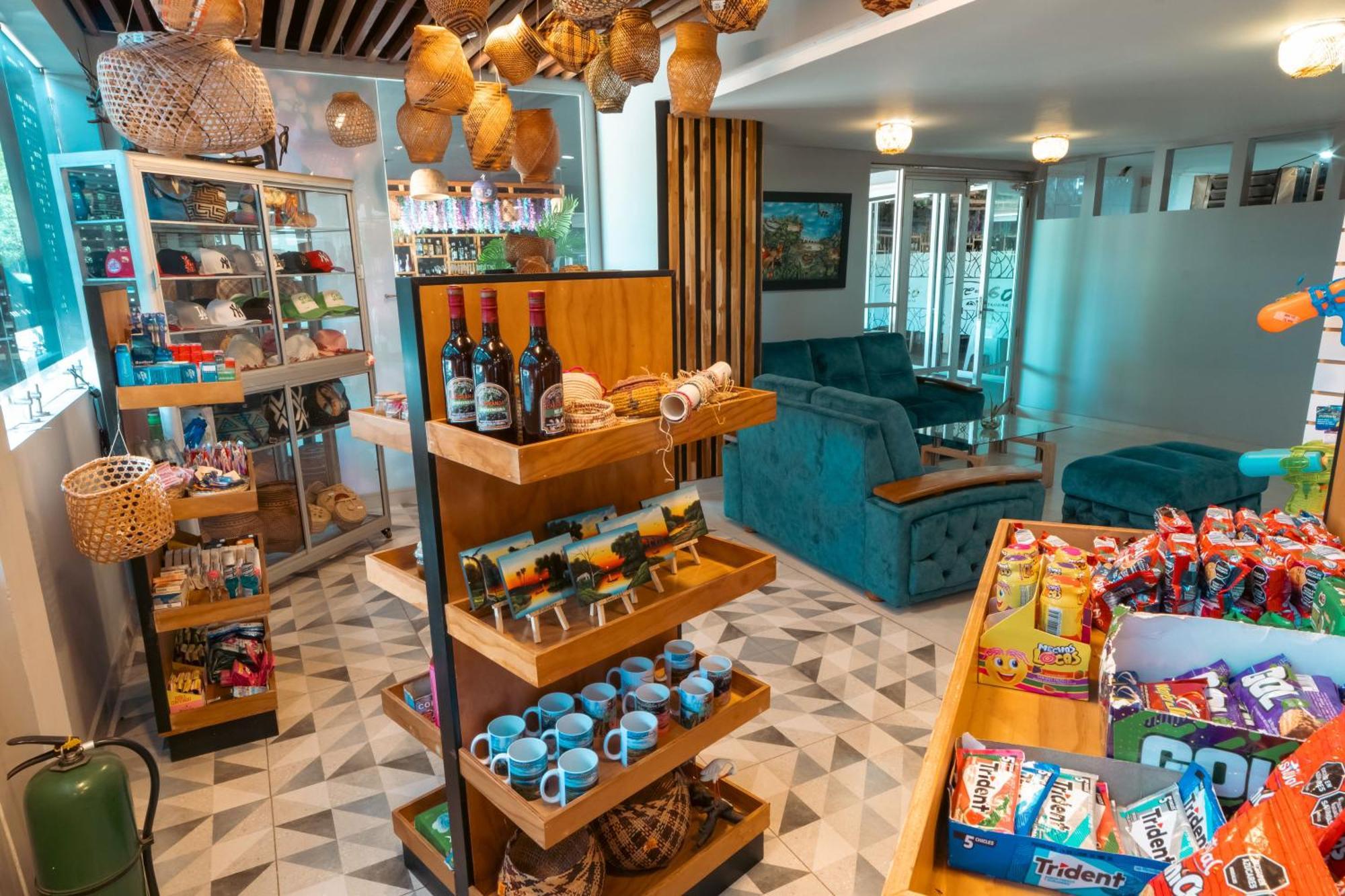 Hotel El Aeropuerto San José del Guaviare Eksteriør billede