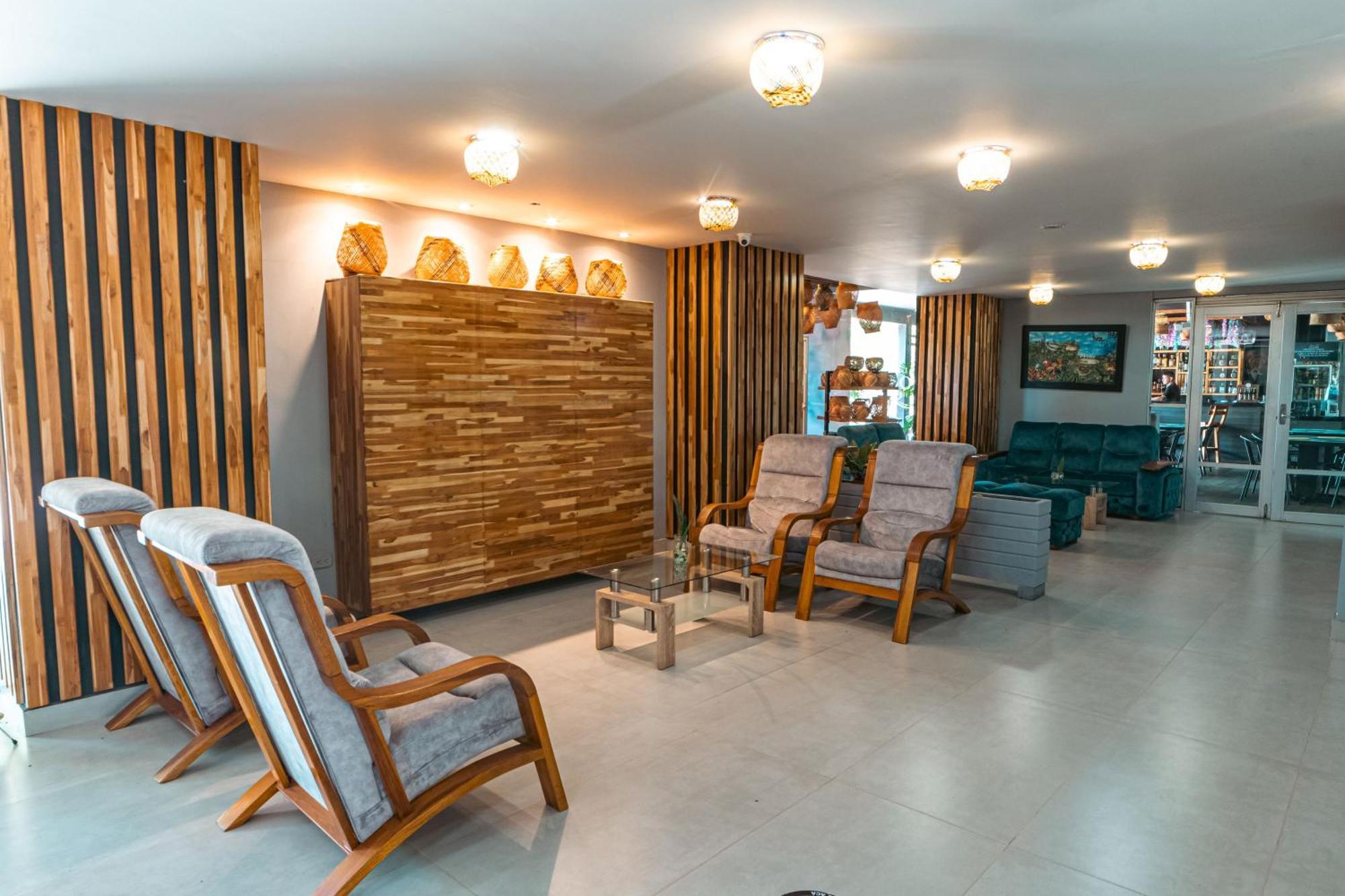 Hotel El Aeropuerto San José del Guaviare Eksteriør billede