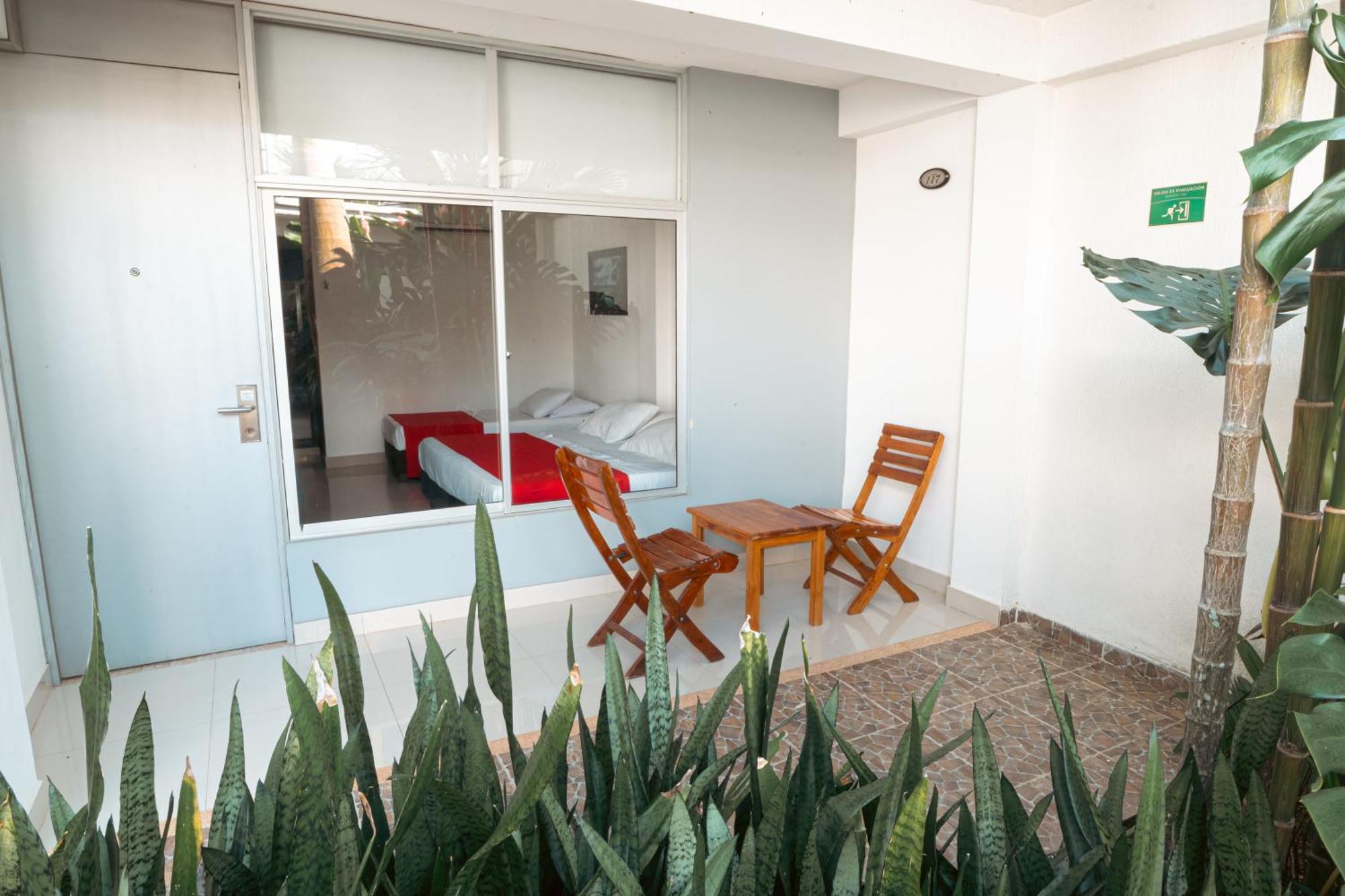 Hotel El Aeropuerto San José del Guaviare Eksteriør billede