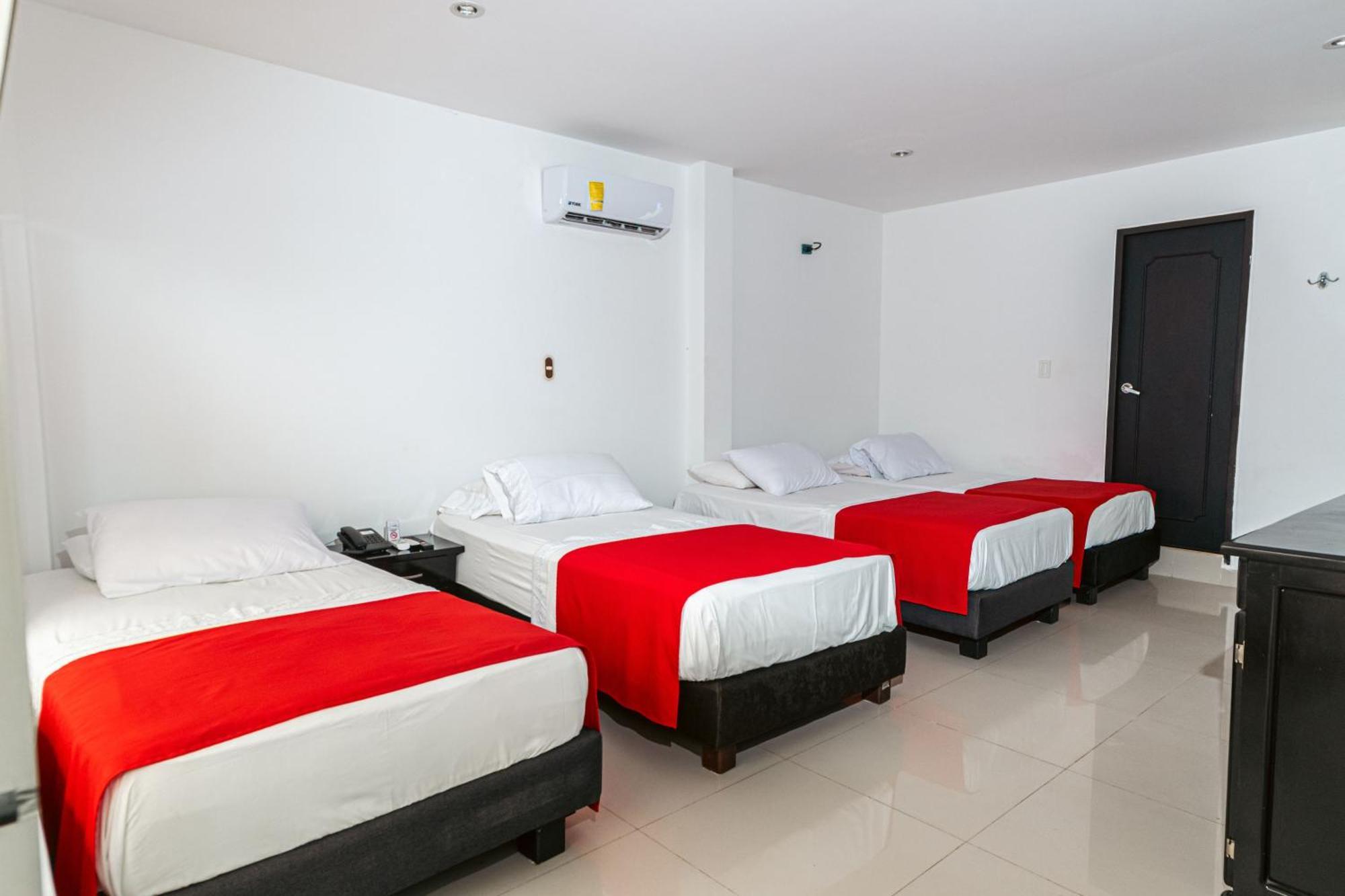 Hotel El Aeropuerto San José del Guaviare Eksteriør billede